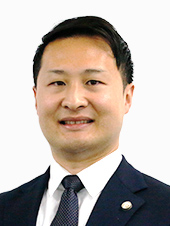 藤本　顯人